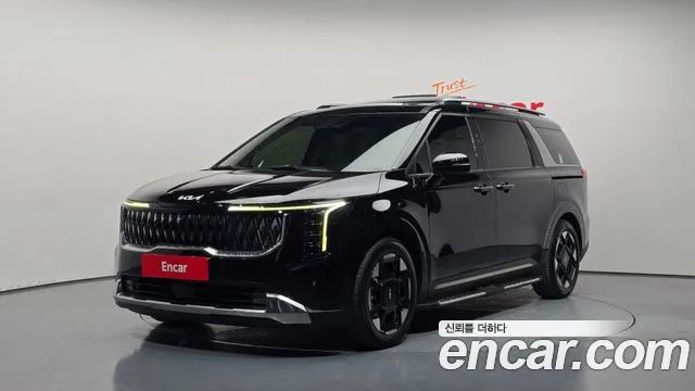 Kia Canival 2024 — photo 1
