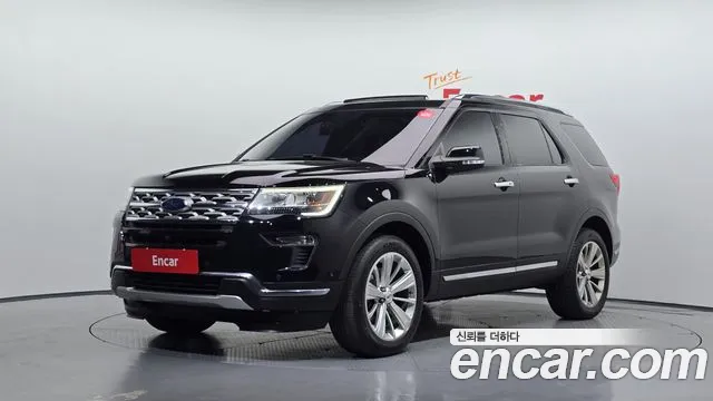 Ford Explorer 2018 — photo 1