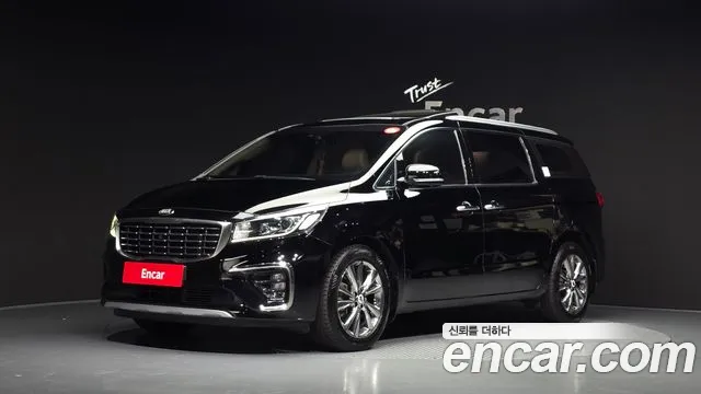 Kia Canival 2019 — photo 1