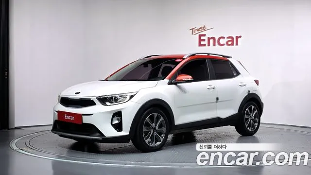 Kia Stonic 2019 — photo 1