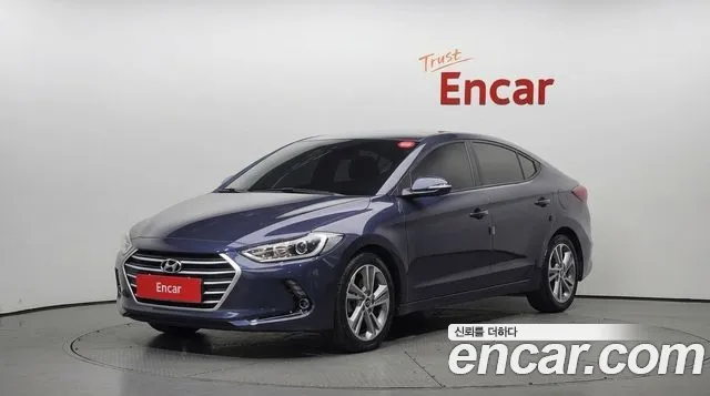 Hyundai AVANTE 2018 — photo 1