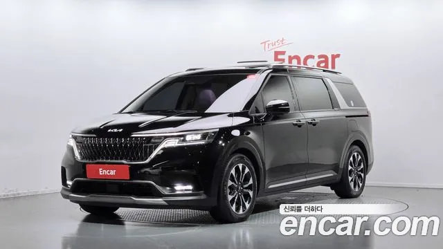 Kia Canival 2022 — photo 1