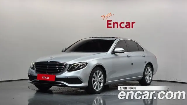 Mercedes-Benz E-Class 2017 — photo 1