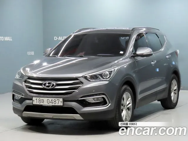 Hyundai Santafe 2016 — photo 1