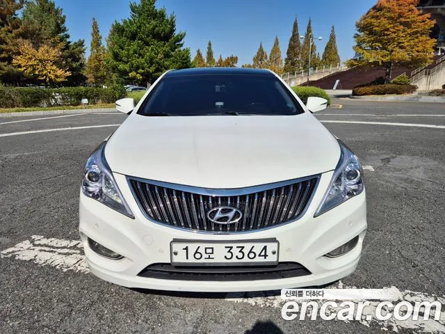Hyundai Grandeur 2014 — photo 1