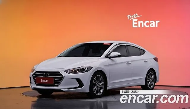 Hyundai AVANTE 2018 — photo 1