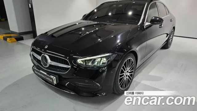 Mercedes-Benz C-Class 2024 — photo 1