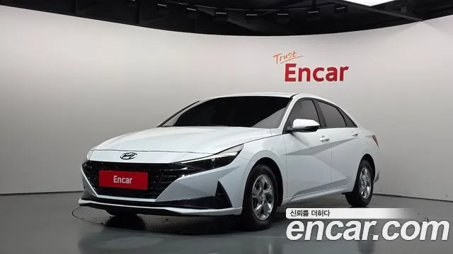 Hyundai AVANTE 2023 — photo 1