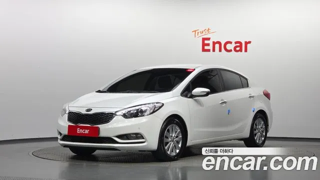 Kia K3 2015 — photo 1