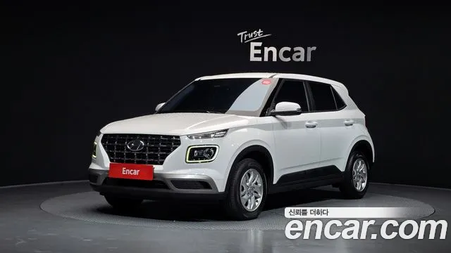 Hyundai Venue 2023 — photo 1
