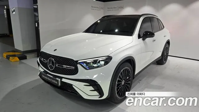 Mercedes-Benz GLC-Class 2026 — photo 1