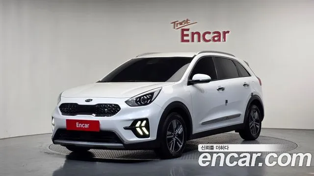 Kia Niro 2020 — photo 1