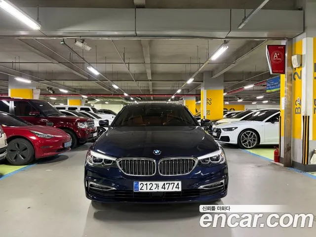BMW 5-Series 2020 — photo 1