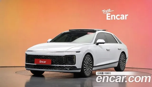 Hyundai Grandeur 2023 — photo 1
