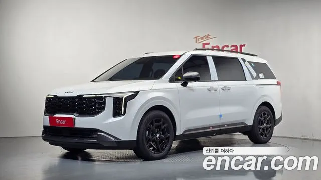 Kia Canival 2027 — photo 1