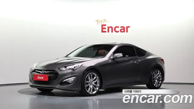 Hyundai Genesis 2012 — photo 1