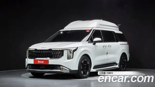 Kia Canival 2025 — photo 1