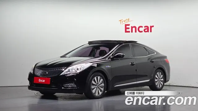 Hyundai Grandeur 2015 — photo 1
