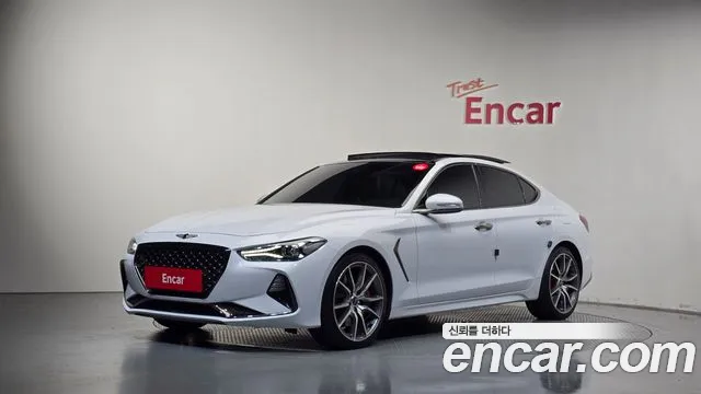 Genesis G70 2018 — photo 1