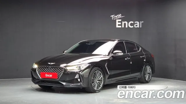 Genesis G70 2018 — photo 1