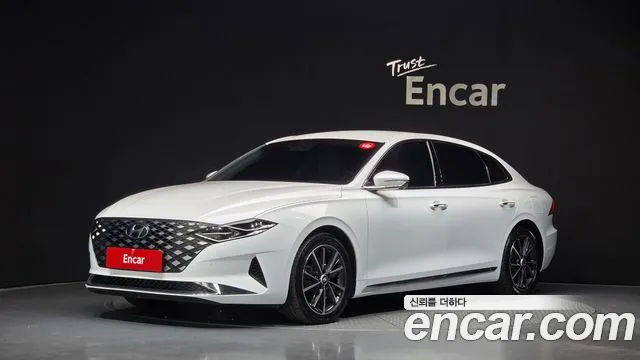 Hyundai Grandeur 2022 — photo 1