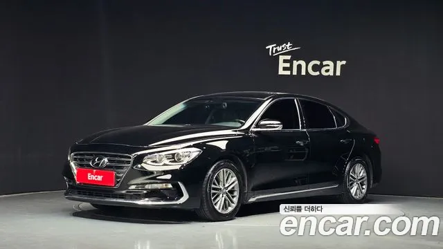 Hyundai Grandeur 2018 — photo 1