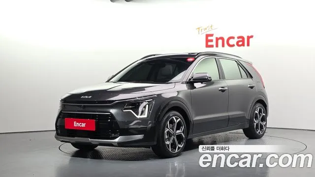 Kia Niro 2025 — photo 1