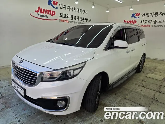Kia Canival 2015 — photo 1