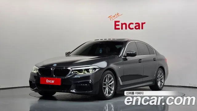 BMW 5-Series 2020 — photo 1