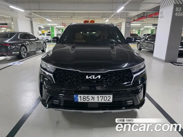 Kia Sorento 2023 — photo 1