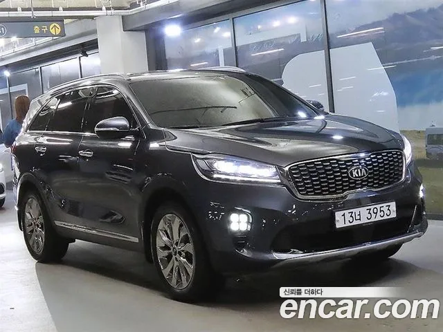 Kia Sorento 2019 — photo 1