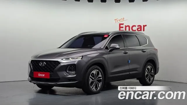 Hyundai Santafe 2019 — photo 1