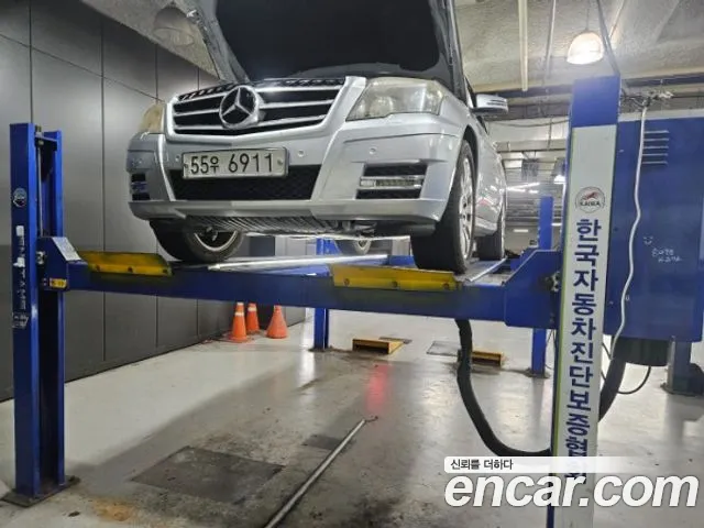 Mercedes-Benz GLK-Class 2012 — photo 1