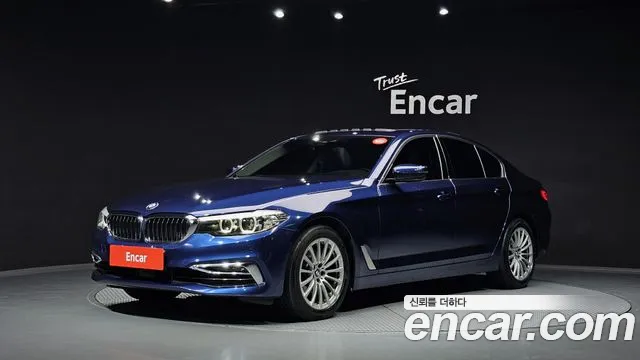 BMW 5-Series 2020 — photo 1