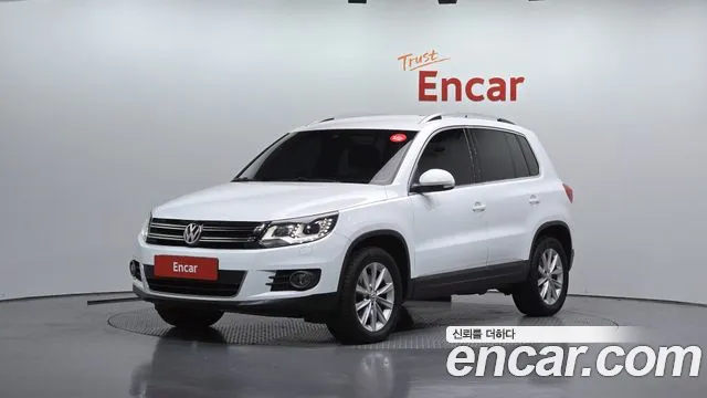 Volkswagen Tiguan 2016 — photo 1