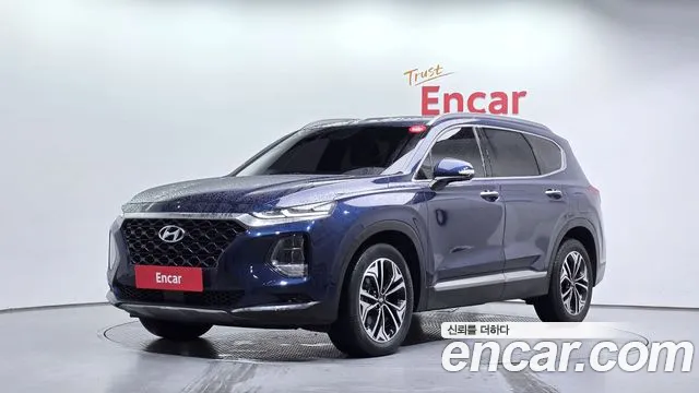 Hyundai Santafe 2019 — photo 1
