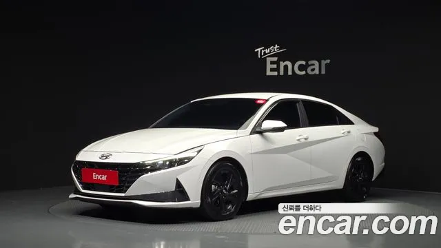 Hyundai AVANTE 2023 — photo 1