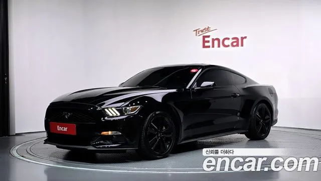 Ford Mustang 2016 — photo 1