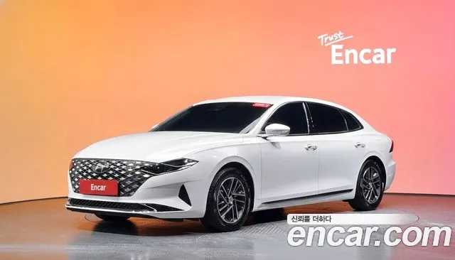 Hyundai Grandeur 2023 — photo 1