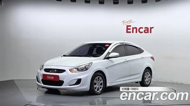Hyundai Accent 2014 — photo 1