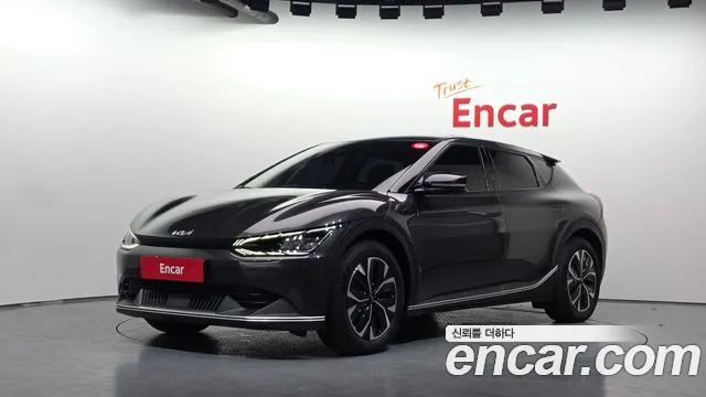Kia EV6 2022 — photo 1