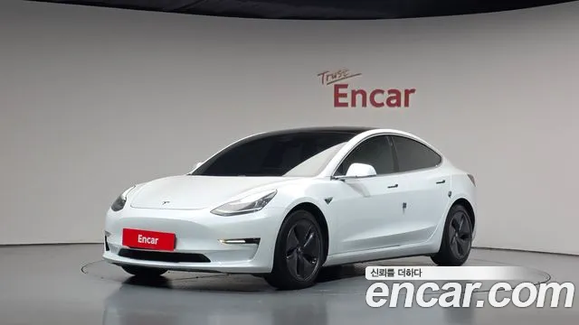 Tesla Model 3 2020 — photo 1