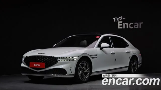Genesis G90 2022 — photo 1