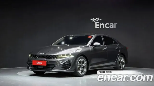 Kia K5 2023 — photo 1
