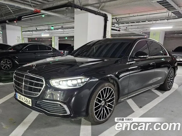 Mercedes-Benz S-Class 2022 — photo 1