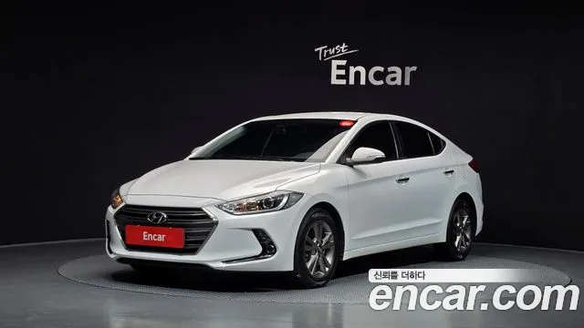 Hyundai AVANTE 2016 — photo 1