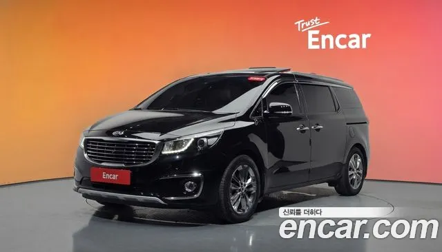 Kia Canival 2018 — photo 1