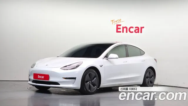 Tesla Model 3 2020 — photo 1
