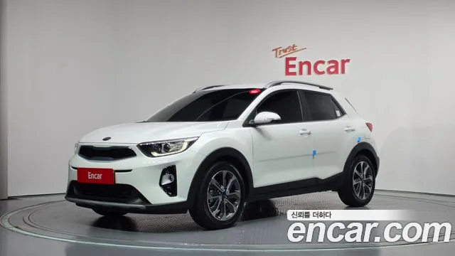 Kia Stonic 2019 — photo 1