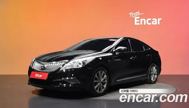 Hyundai Grandeur 2015 — photo 1